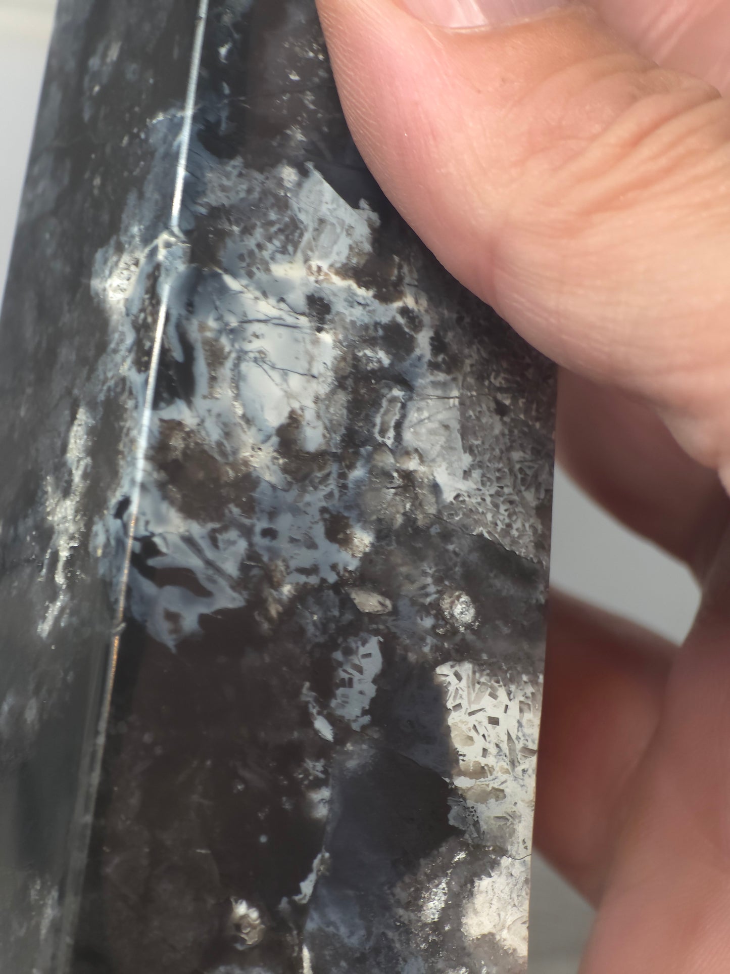 Blue Pacific Tara Agate tower Indonesia
