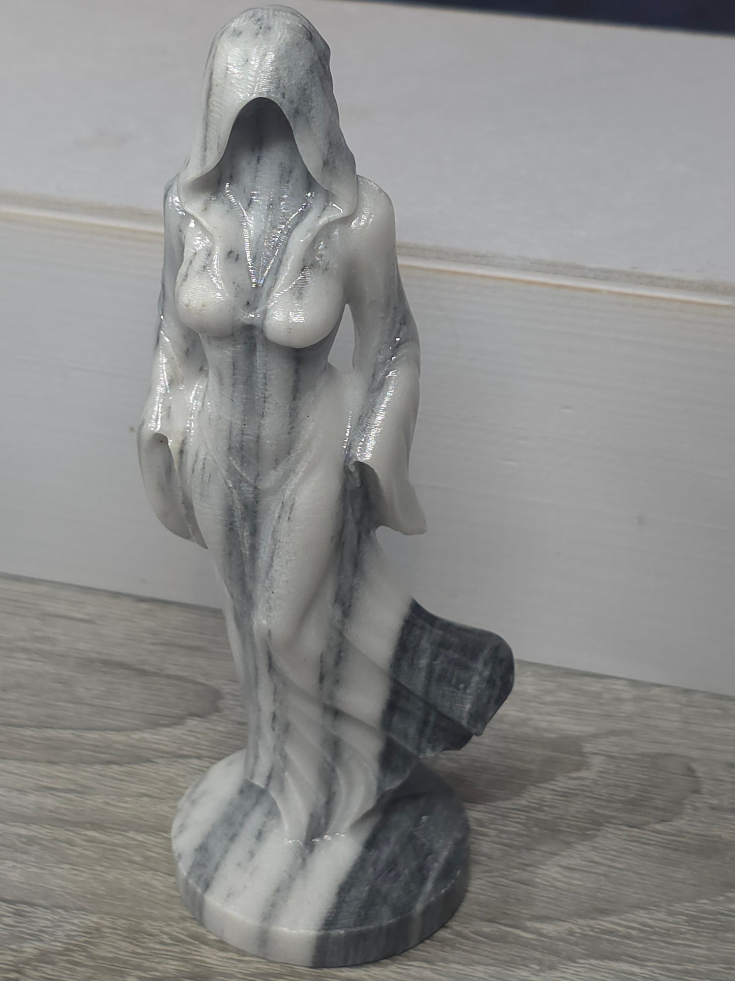 ghost lady elegance thai jai no 1