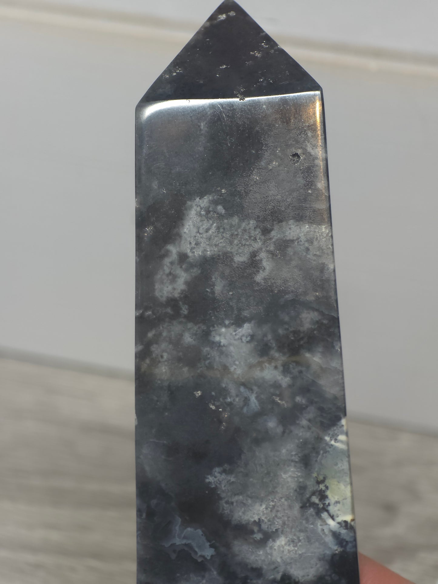 Blue Pacific Tara Agate tower Indonesia