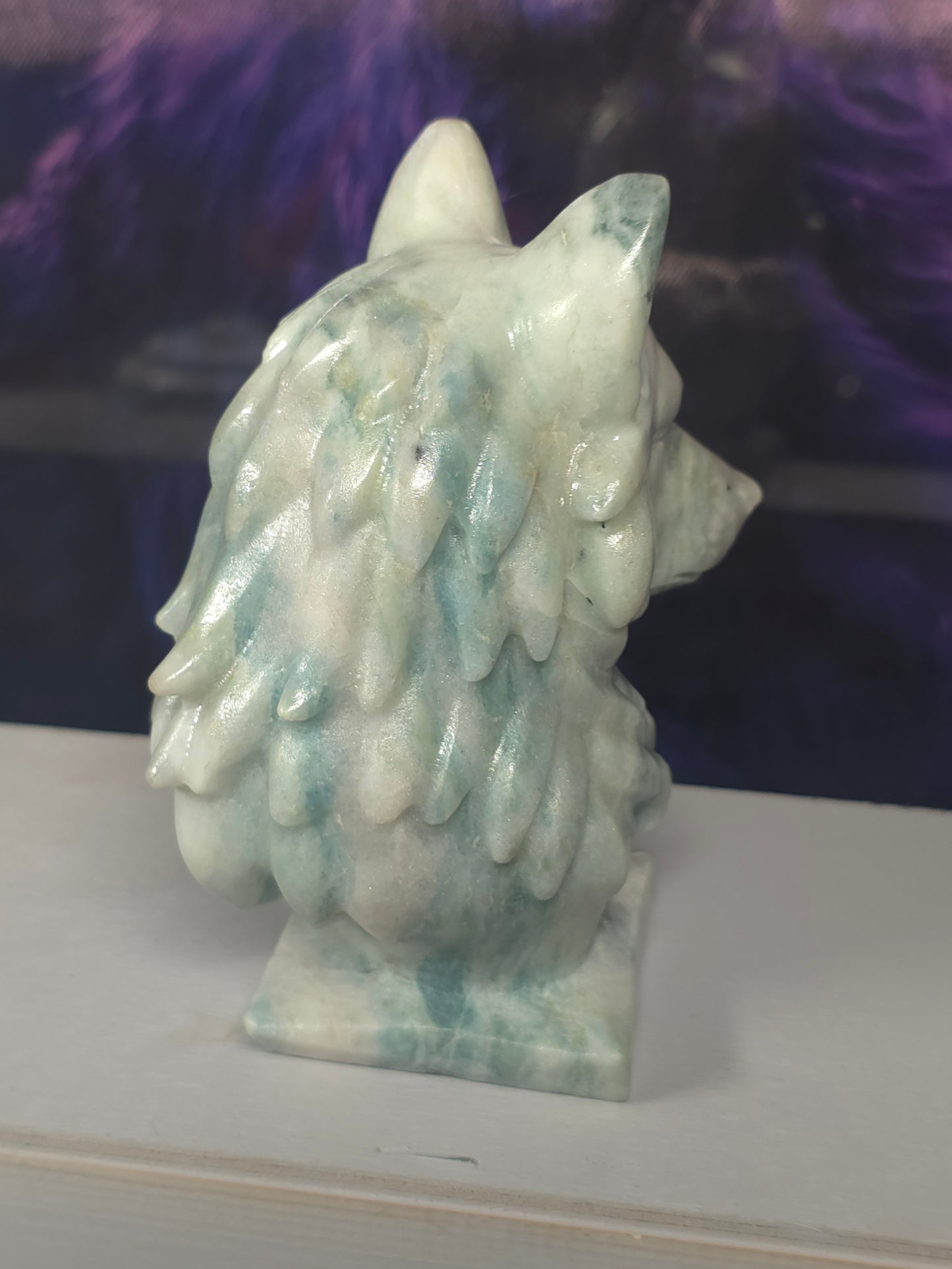 Carabean calcite large wolf bust 698gramsb