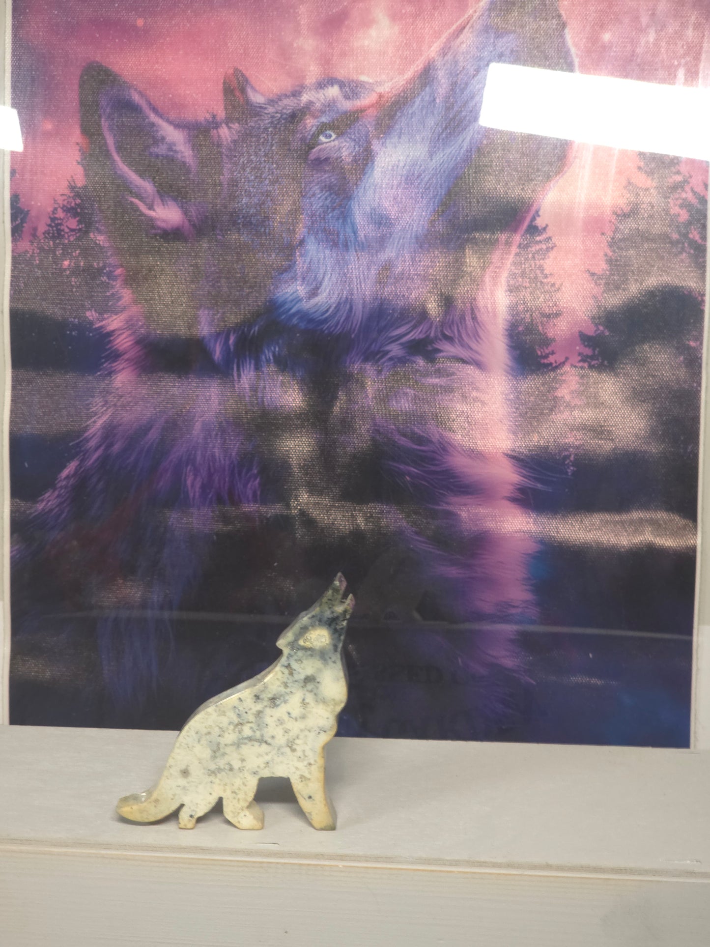 Wolf Indonesia hand carved