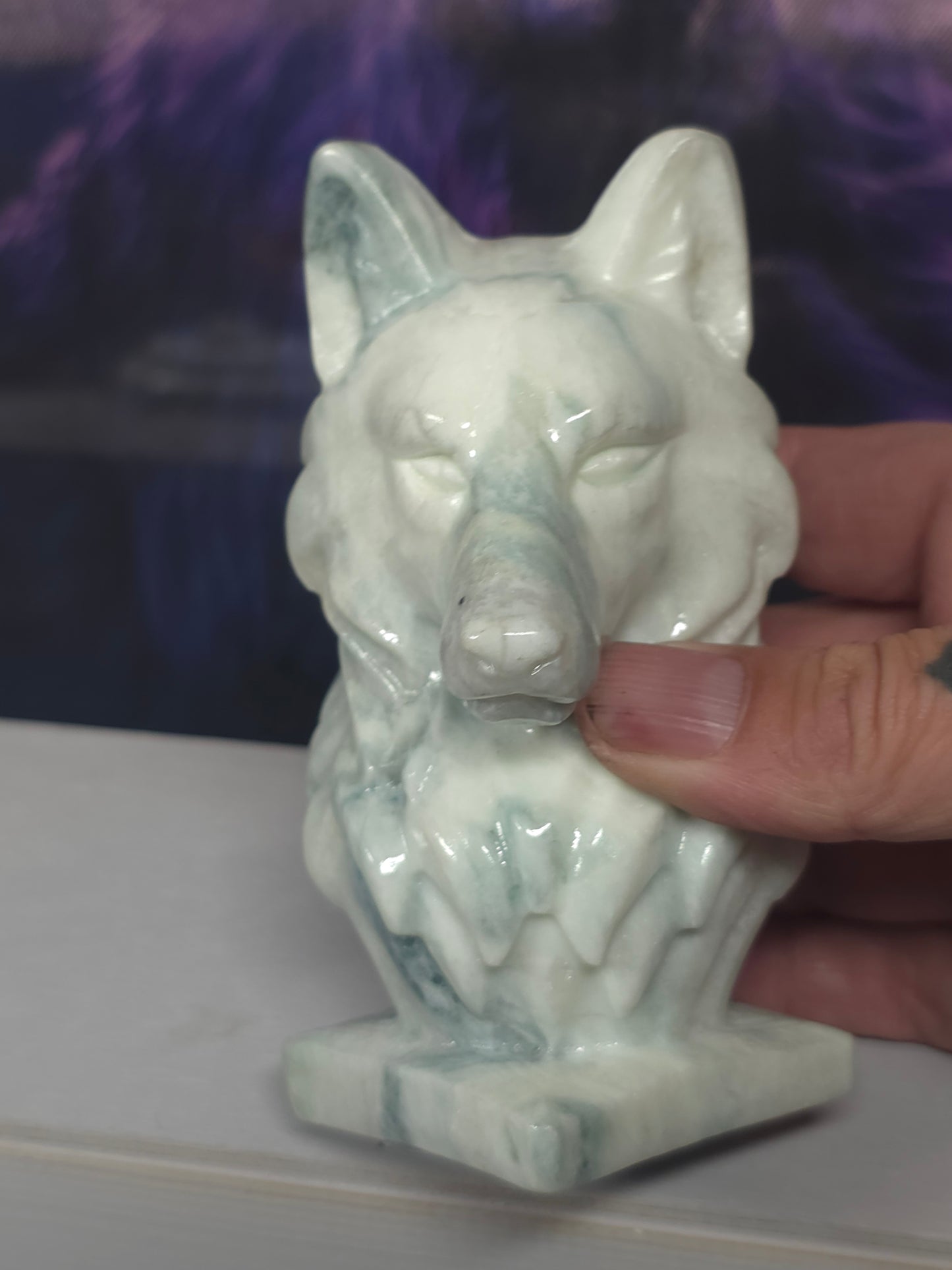 Carabean calcite large wolf bust 698gramsb