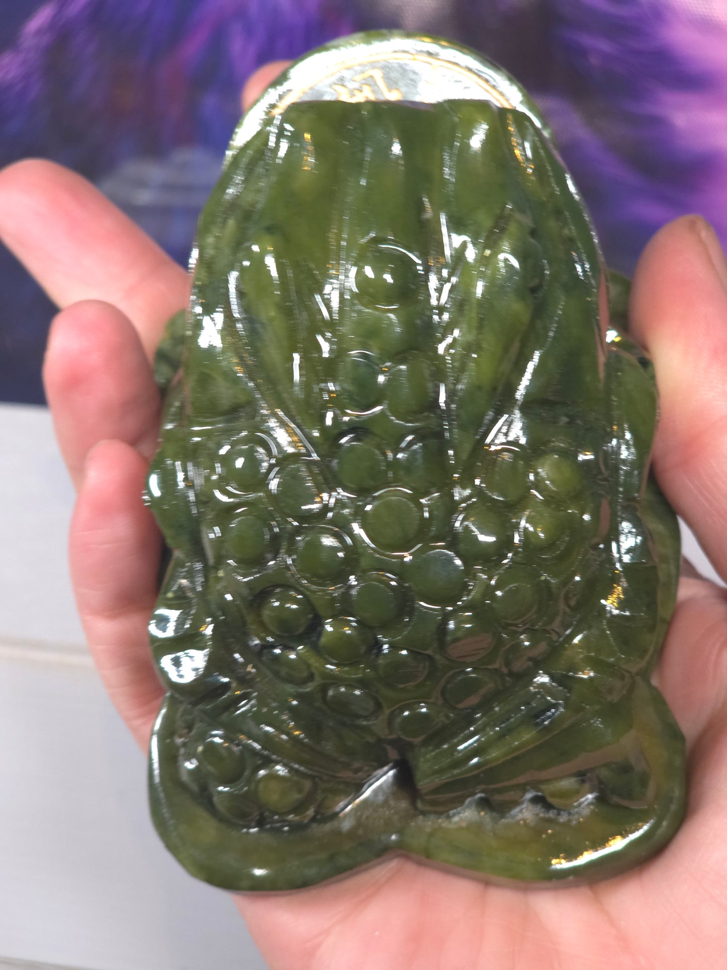 Green money toad Chinese good luck with spinning coin