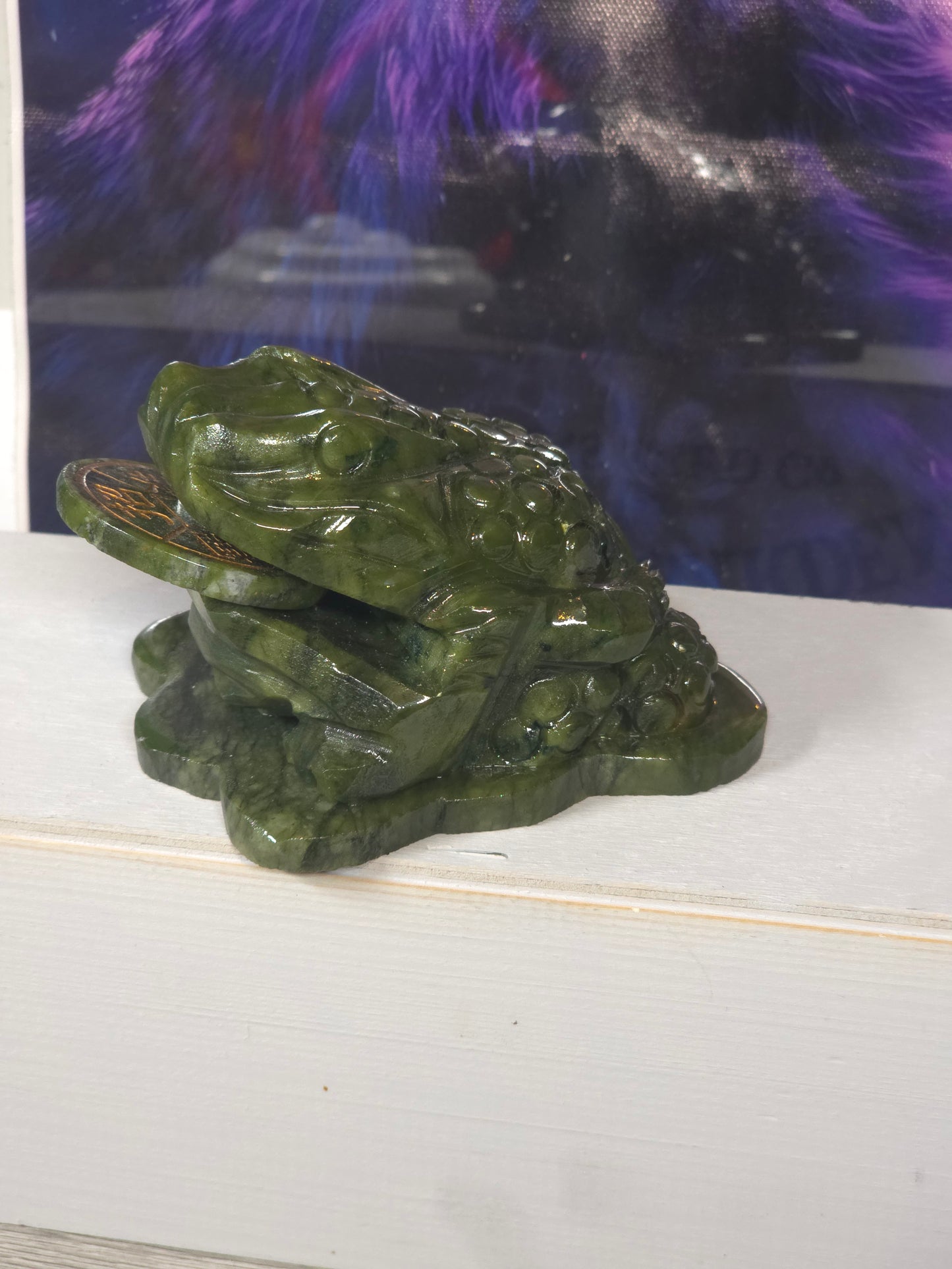 Green money toad Chinese good luck with spinning coin