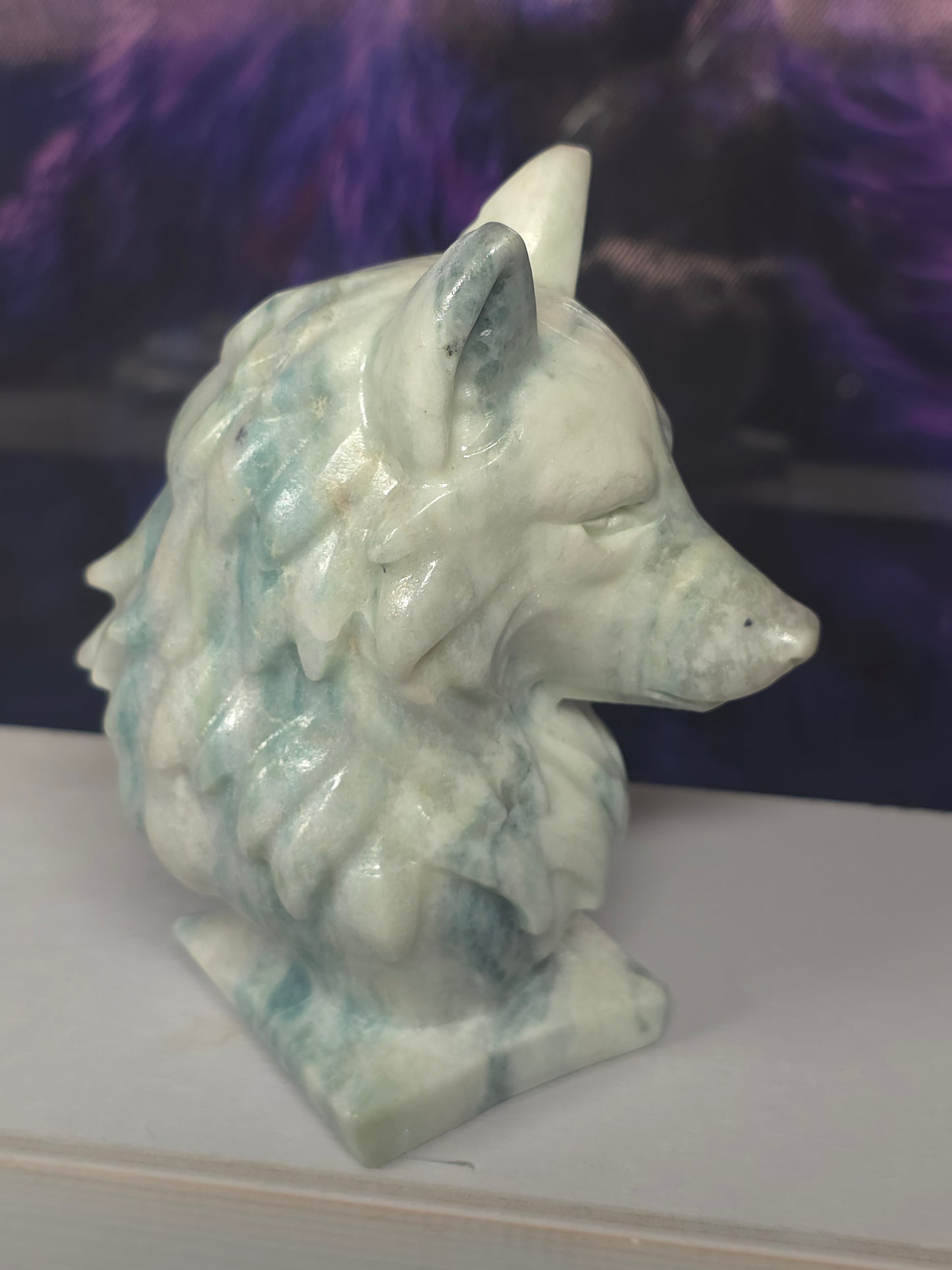 Carabean calcite large wolf bust 698gramsb