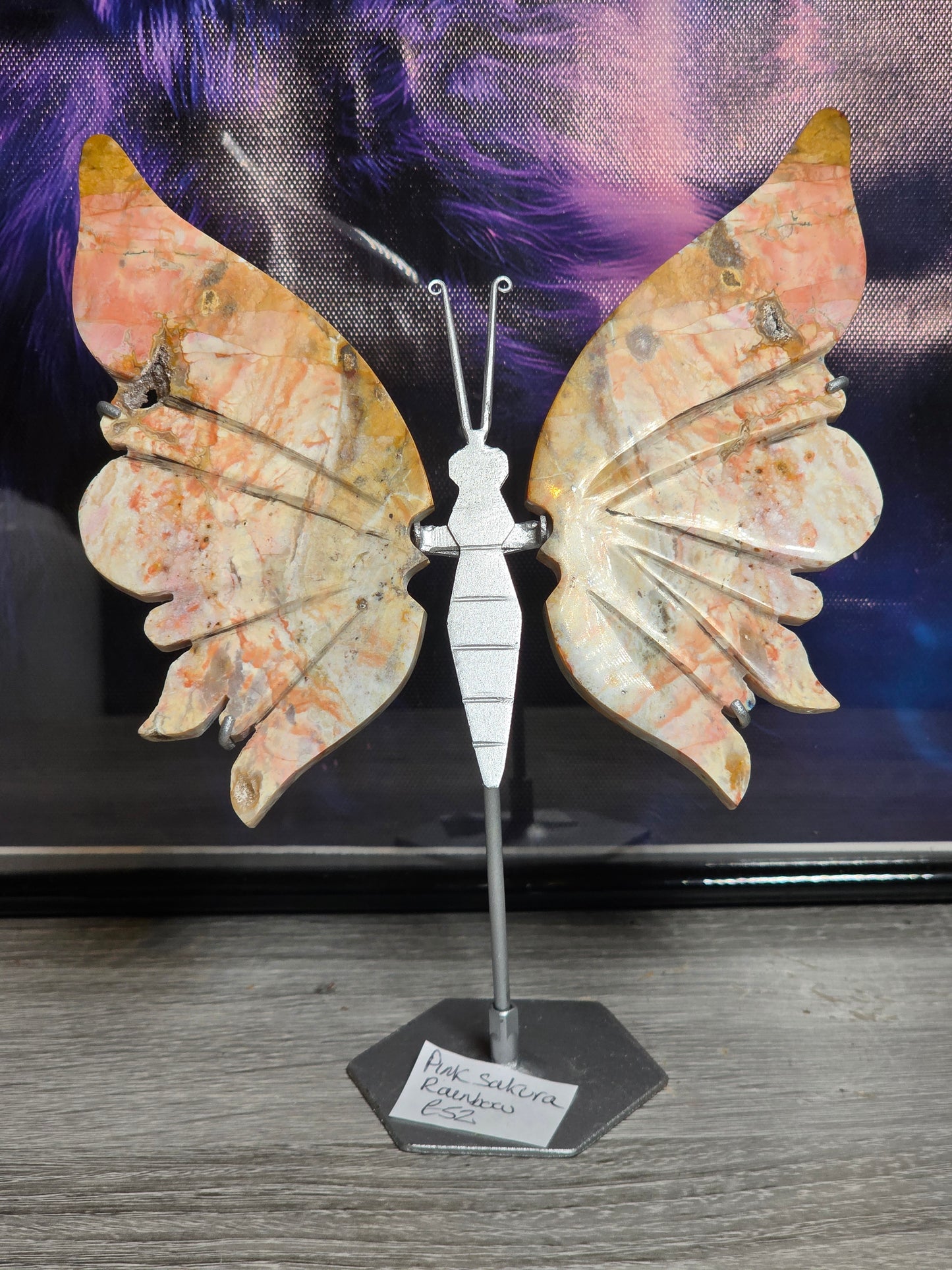 Indonesia pink sakura agate butterflt wings