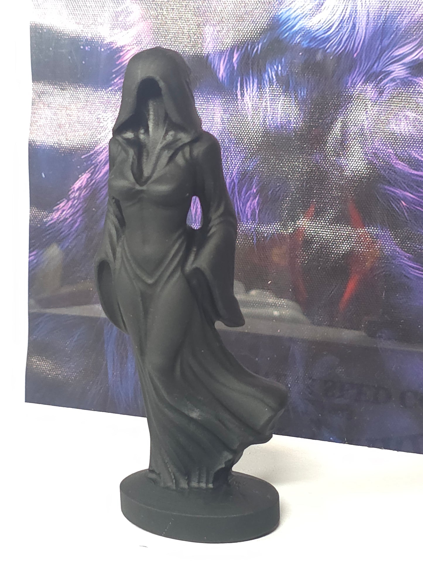 Black obsidan ghost lady elegance