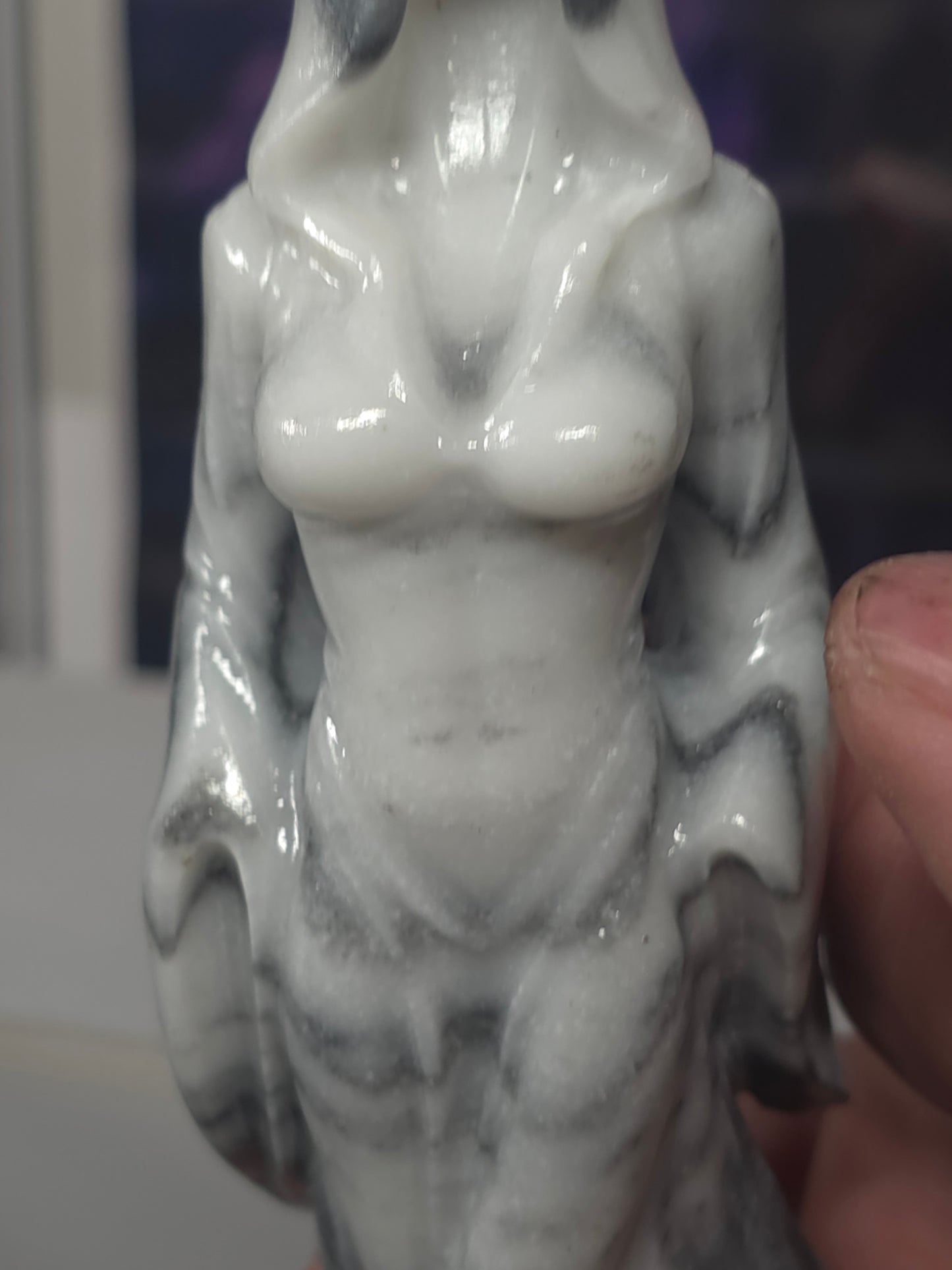 ghost lady elegance thai jai no 1